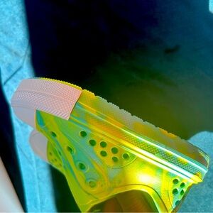 *BRAND NEW* kids SIZE 8 ~Chuck Taylor All Star Play Lite CX~ 👟